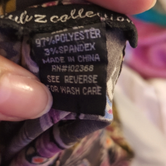 Women Multi-Color Blouse - Picture 3 of 3